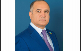 Kamaləddin Qafarov: “Doğma dilimizlə qürur duyuruq”