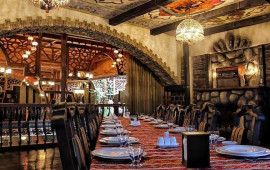 Bakıda məşhur restoran sökülür 