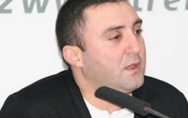 Nail Naiboğlu arıqlayıb tanınmaz hala düşdü  FOTO