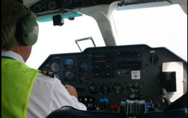 Pilot pasportunu götürmədi: təyyarə geri qayıtdı