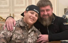 Kadırov 17 yaşlı oğlunu yüksək vəzifəyə təyin etdi  FOTO