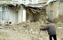 Kubinkada nə baş verir?  Sakinlər etiraz edir