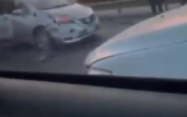 Bakıda lüks avtomobil taksi ilə toqquşdu 