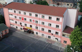 T&uuml;rkiyədə u&ccedil;uşlar ləğv edildi, məktəblər bağlandı