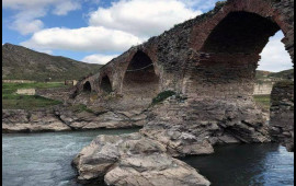 Pezeşkianın Bakı səfərindəki mesaj  Arazın o tayından gələn səmimiyyət