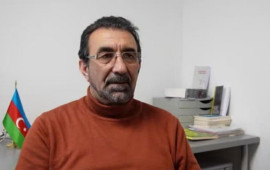 Qənimət Zahidova h&ouml;km oxundu