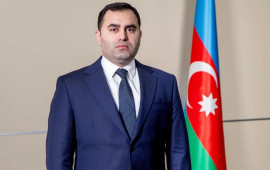Prezidentin yüksək vəzifəyə təyin etdiyi Tural Piriyev bu məşhurun oğludur 