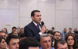 Ticarət şəbəkələrinin fəaliyyəti ilə bağlı ictimai müzakirə təşkil olunub 