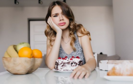 Stress zamanı yeyilməməsi lazım olan ən pis qidalar