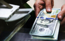 Bakıda saxta dollar satmaq istəyən dəstə İFŞA OLUNDU  FOTO