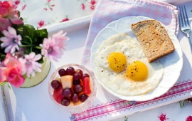 Niyə yumurta ilə qəhvə yaxud çay içmək olmaz?