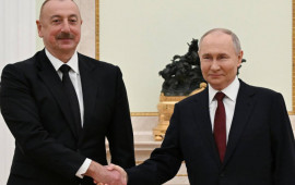 Putin: Ölkələrimizin vətəndaşları nasist işğalçıları üzərində qələbəni yaxınlaşdıranları lazımınca qiymətləndirirlər
