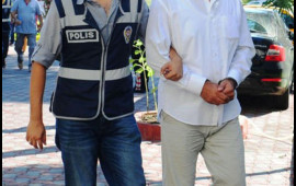 Bu azərbaycanlı Türkiyədən qovuldu  Digərinə cinayət işi açıldı 