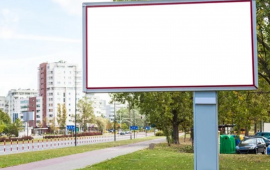 Bakıda qeyrietik reklam lövhəsi yığışdırıldı: Varyoxuna nəhlət... 
