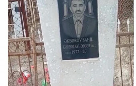 Dua edən gənc qız və &ldquo;məzardan &ccedil;ıxan kişi&rdquo; M&Uuml;ZAKİRƏ YARATDI 