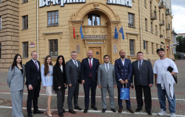 Minskdə mühüm konfrans: Azərbaycan və Belarus jurnalistləri bir araya gəldi 