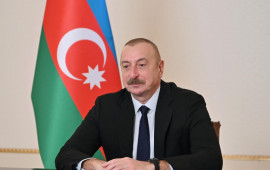 Prezident Yamaykanın Baş nazirinə təbrik ünvanlayıb