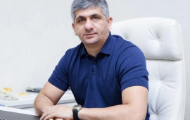 M&uuml;şfiq Abbasov azadlığa &Ccedil;IXDI