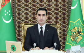 Sərdar Berdiməhəmmədov İlham Əliyevi Ramazan bayramı münasibətilə təbrik edib