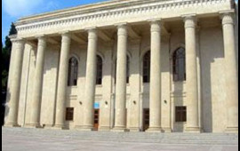 Xalq artistinə hücum etdilər  "Azdrama"da əlbəyaxa dava