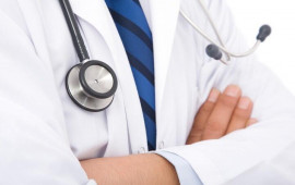 &Ouml;l&uuml;m təhdidi ilə g&uuml;ndəmə gələn həkim y&uuml;ksək vəzifəyə TƏYİN EDİLDİ