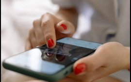 Bakıda avtomobil qiymətinə telefon satışa çıxarıldı 