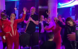 6 aylıq nəvəsi üçün xınayaxdı keçirdi  VİDEO