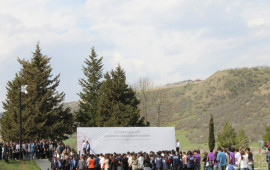 Quba Soyqırımı Memorial Kompleksi ziyarət edilir