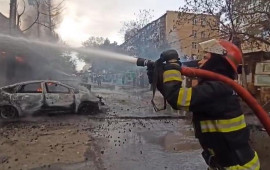 Bakıdakı dəhşətli yanğından yeni görüntülər, maşınlar yanıb kül oldu 