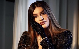 "Atamın kimliyini niyə dəfələrlə soruşursunuz?"