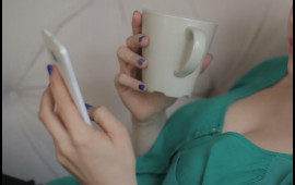 "Whatsapp"da bu smaylı göndərdiyinə görə cərimələndi  FOTO