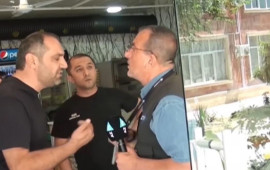35 nəfərin zəhərləndiyi "Dönər evi" yenidən açıldı – Jurnalistlərə hücum etdilər 