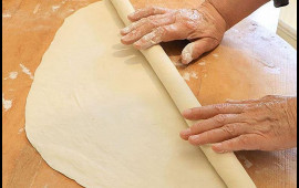 Xəmirin rahat yayılması &uuml;&ccedil;&uuml;n nə etməli?