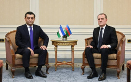 Azərbaycan və &Ouml;zbəkistan XİN rəhbərləri Yaxın Şərqdəki gərginliyi m&uuml;zakirə ediblər 