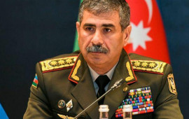 Zakir Həsənov Ramazan bayramı münasibətilə Azərbaycan Ordusunun şəxsi heyətini təbrik edib