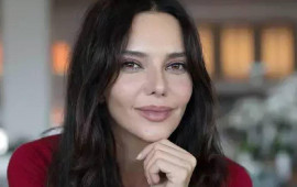 &ldquo;H&uuml;lya Avşarın serialı BƏRBADDIR&rdquo;