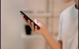 Telefonlara virus yoluxduran dəstə tutuldu