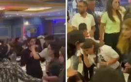 Türkiyədə zəlzələ zamanı şadlıq evində ara qarışdı  bir qadın... 