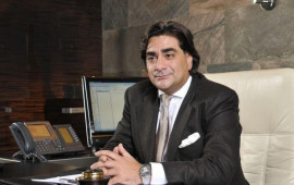 Azərbaycanlı bankir Fransadakı villasını 17 milyon avroya satır 