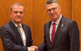 Bayramov və Saar BƏƏdə Cənubi Qafqazda sülh prosesini müzakirə ediblər