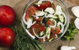Salatlar üçün hansı soğan uyğundur və bunları istifadə etməyin