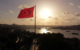 İstanbulda zəlzələdən sonra Boğazdakı malikanələr satışa çıxarıldı