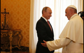Putin Papanın dəfninə gedəcək?