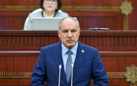 Xanlar Vəliyevin əleyhinə səs verən yeganə deputat  Səbəb AÇIQLANDI