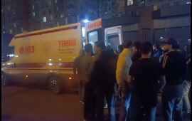 Bakıda avtomobil piyadanı vurdu 